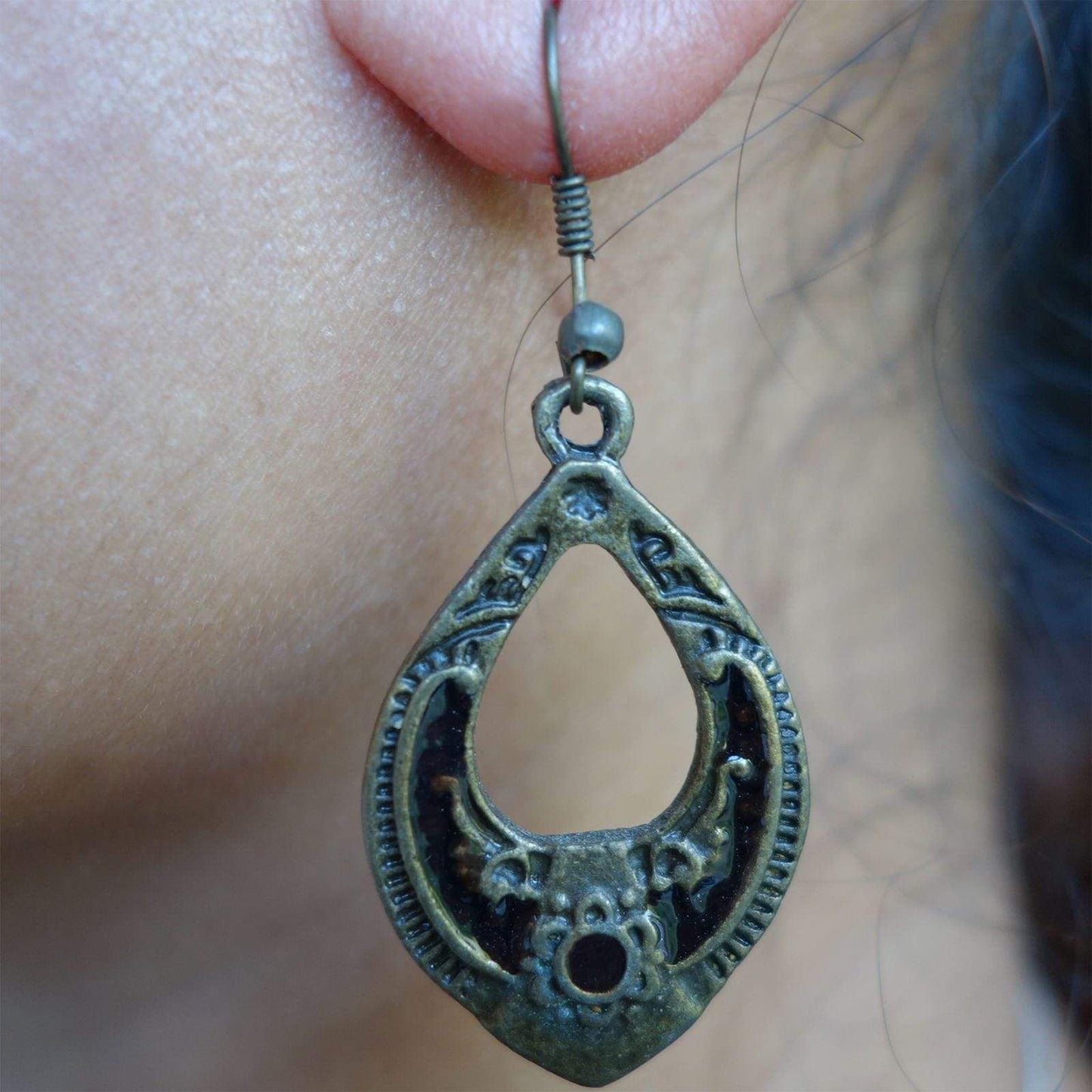 Pair of Hook Dangle Drop Earrings Studs Dark Brown Bronze Womens Girls Jewellery