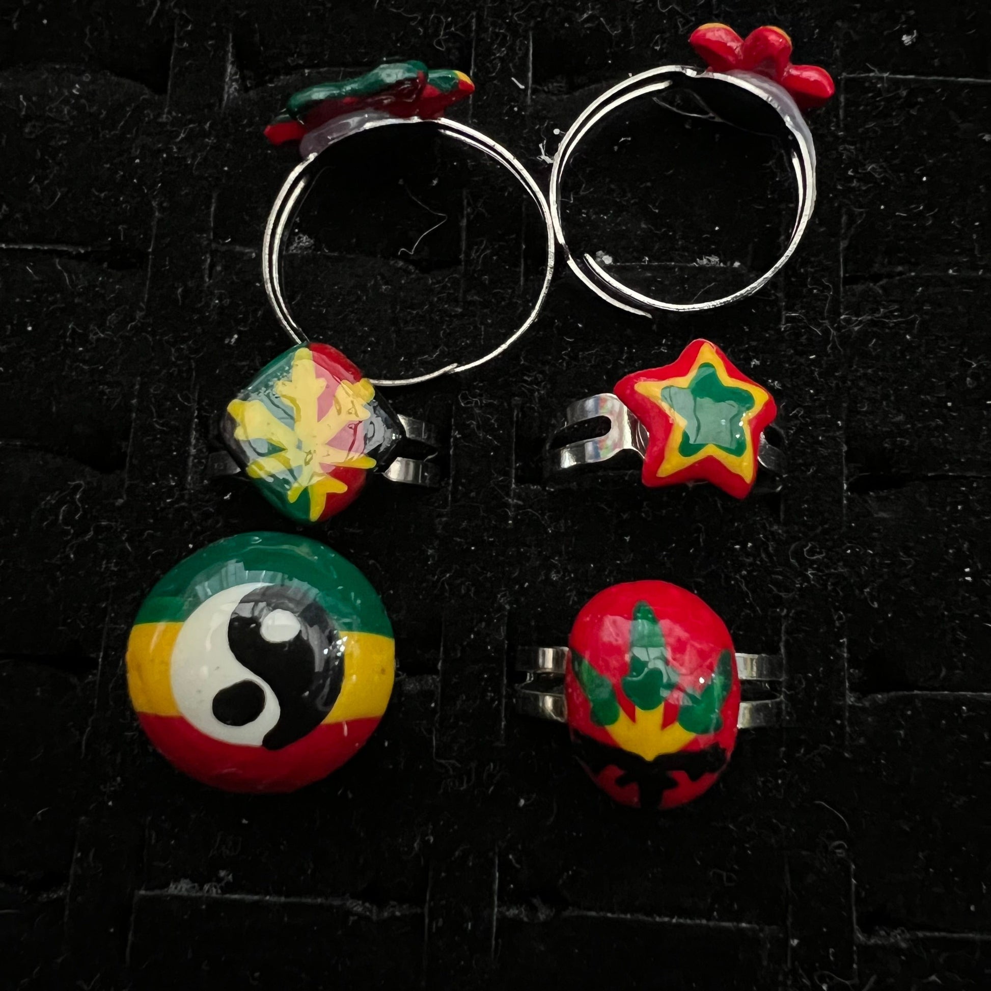 6xRasta painted rings YinYang flower star weed painted Resizeable rings