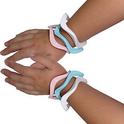 6 x Girls Kids Toddler Bracelets Wristbands Bangles Jewellery Pink White Blue 6 x Girls Kids Toddler Bracelets Wristbands Bangles Jewellery Pink White Blue