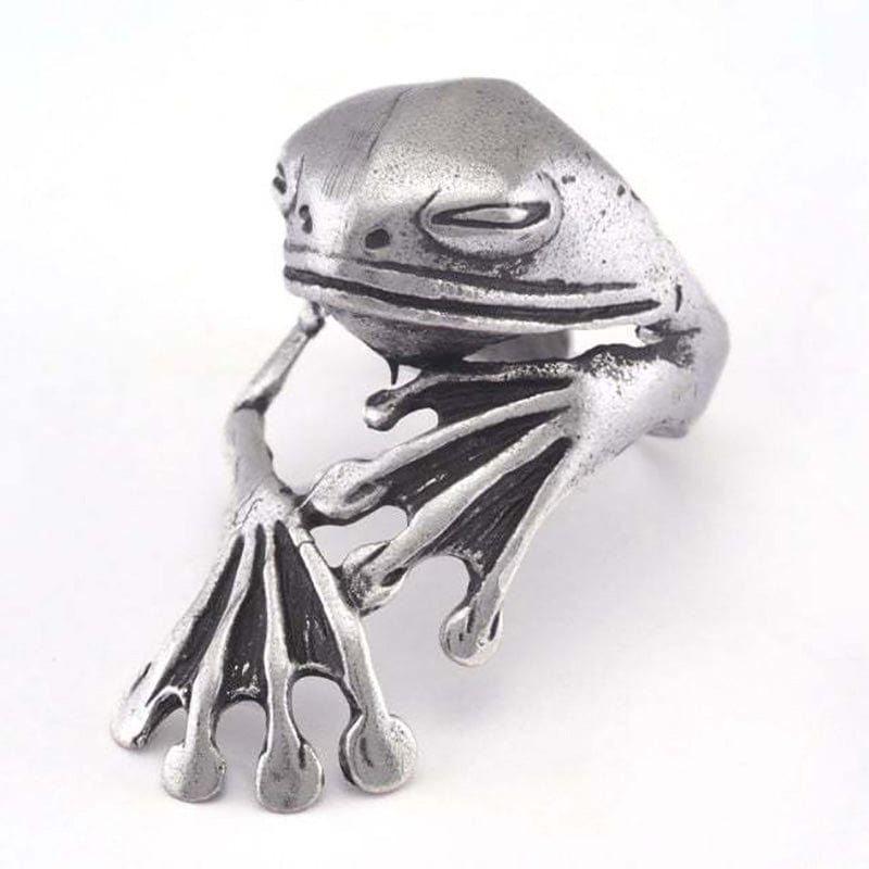 Hugging Frog Ring Frog Ring | Free UK Delivery