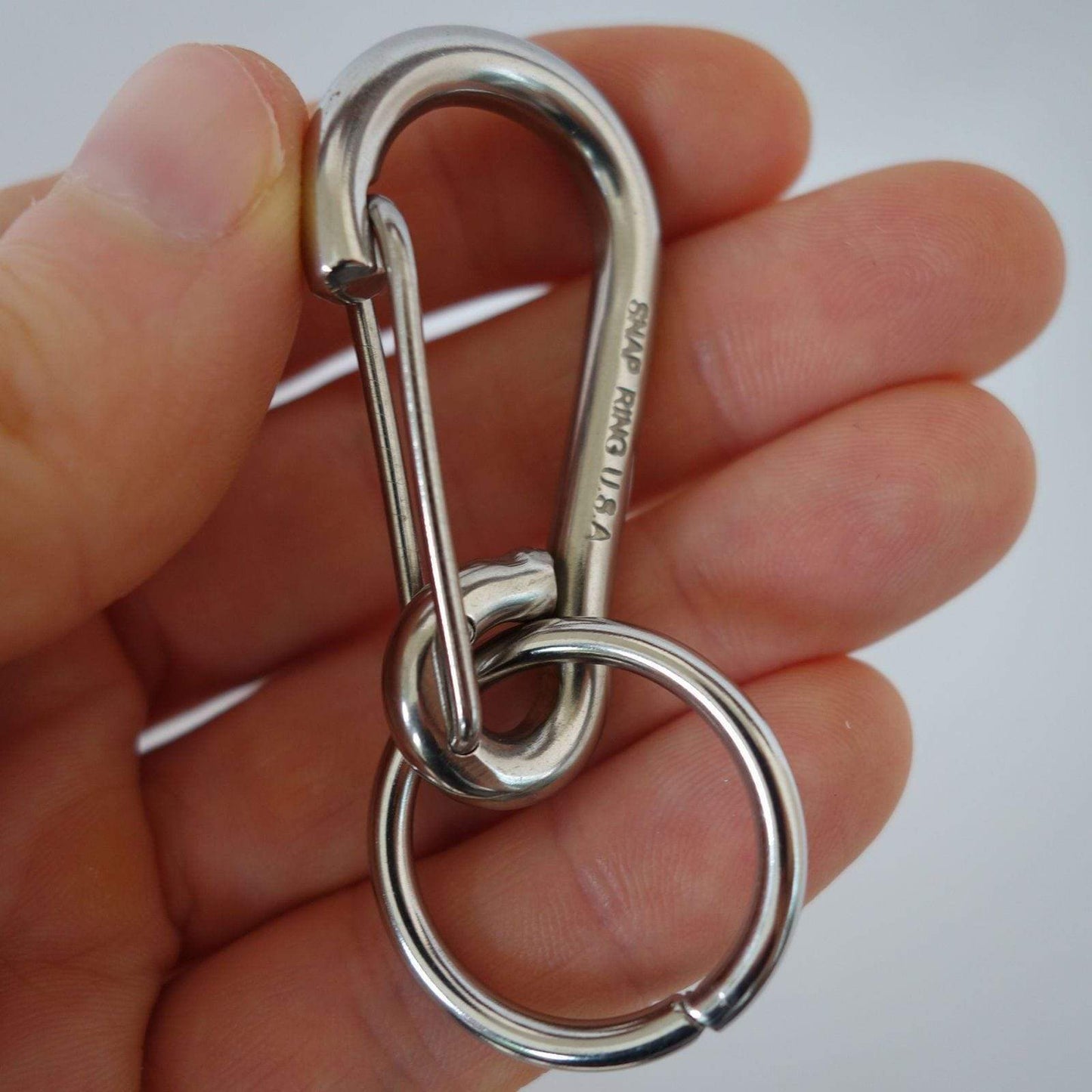 Strong Metal Carabiner Keychain Keyring Key Fob Dog Collar Lead Belt Snap Clip Strong Metal Carabiner Keychain Keyring Key Fob Dog Collar Lead Belt Snap Clip